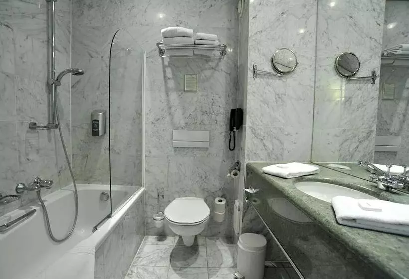 اتاق استاندارد, Golden Tulip Hotel De’ Medici