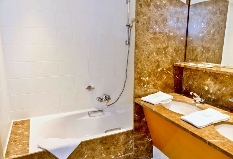 スタンダードルーム, Golden Tulip Hotel De’ Medici