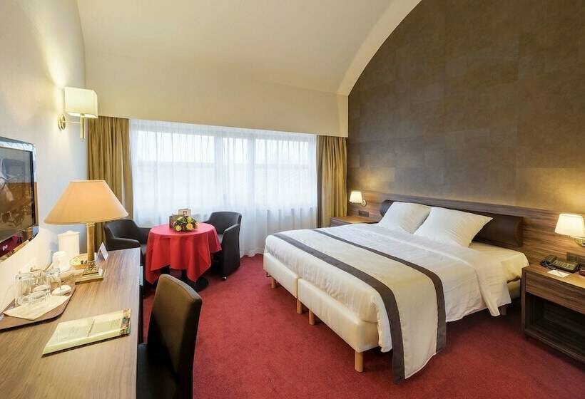 Номер Комфорт, Golden Tulip Hotel De’ Medici