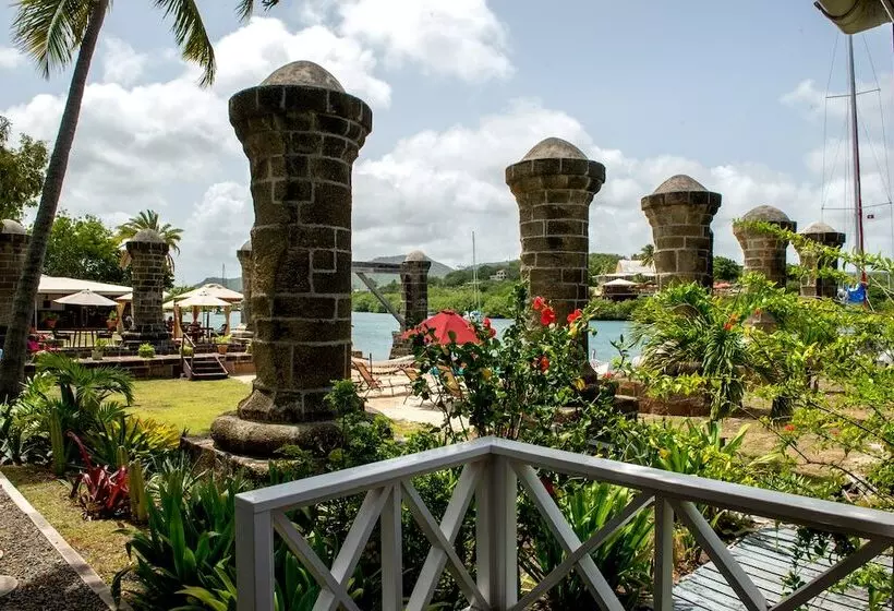 اتاق سوپریور با چشمانداز باغ, Admiral's Inn and Gunpowder Suites