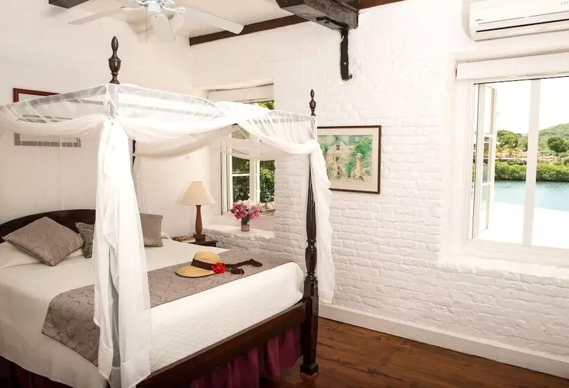 اتاق سوپریور با چشمانداز, Admiral's Inn and Gunpowder Suites