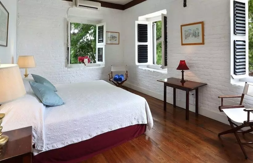 اتاق سوپریور با چشمانداز, Admiral's Inn and Gunpowder Suites