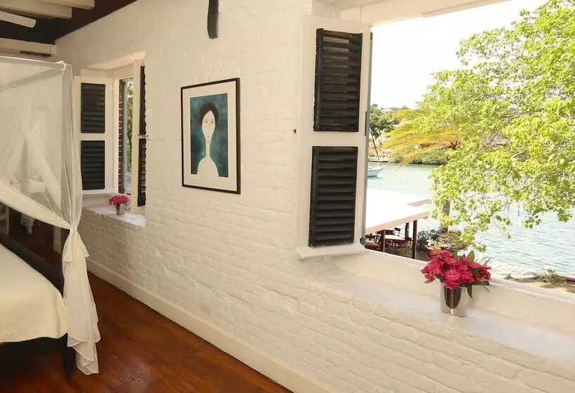 اتاق سوپریور با چشمانداز, Admiral's Inn and Gunpowder Suites