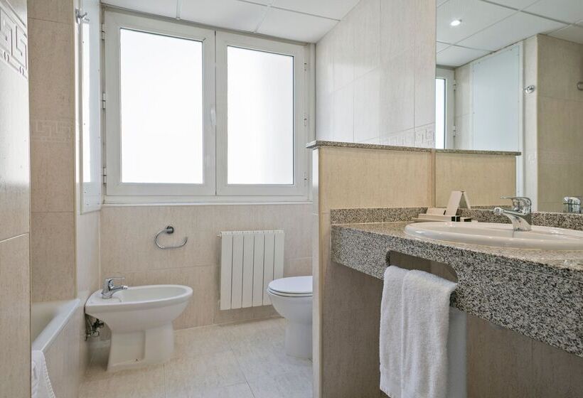 اتاق اینتریور یک تخته, Best Andorra Center