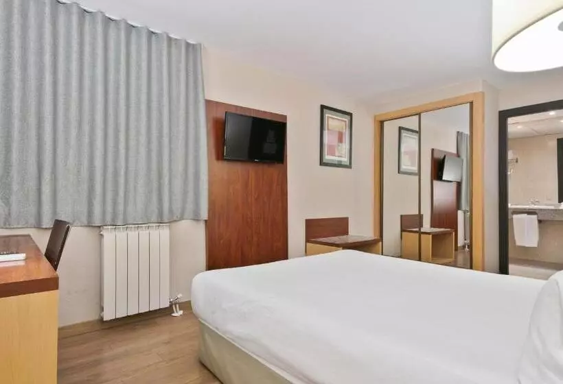 اتاق اینتریور یک تخته, Best Andorra Center