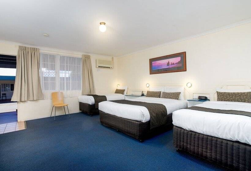 Семейный Номер, Applegum Inn