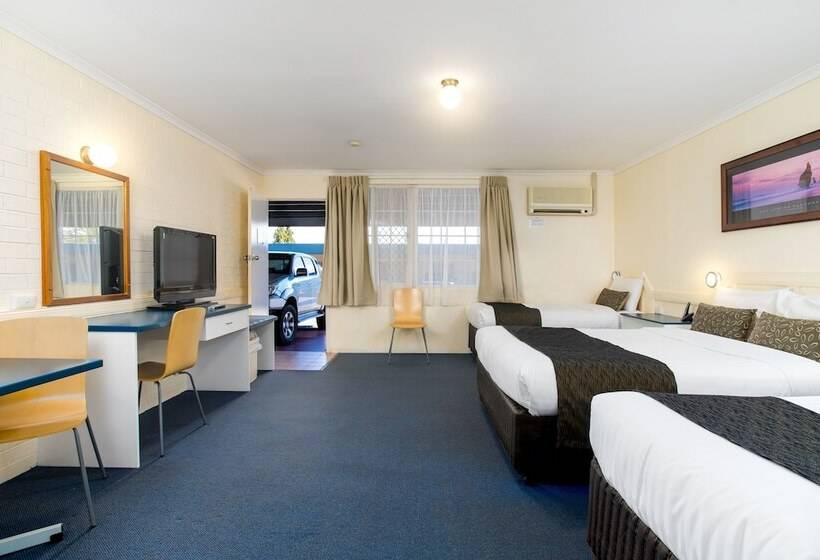 Семейный Номер, Applegum Inn