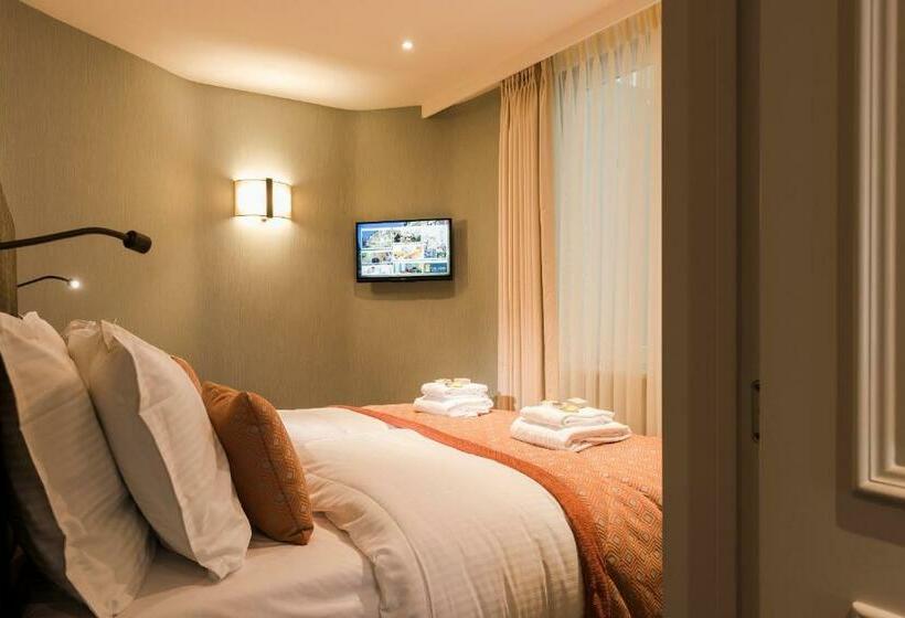 Четырехместный Номер Стандарт, Aragon