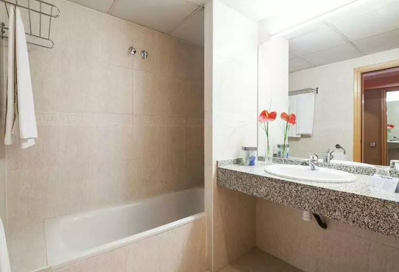 اتاق اینتریور یک تخته, Best Andorra Center
