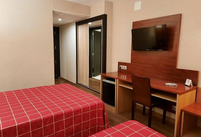 اتاق استاندارد پریمیوم سه تخته, Best Andorra Center