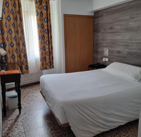 اتاق استاندارد, Cims Pas De La Casa