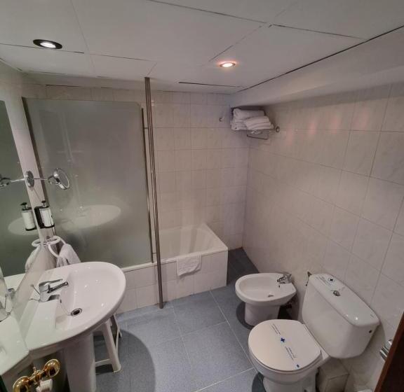 اتاق استاندارد چهار تخته, Cims Pas De La Casa