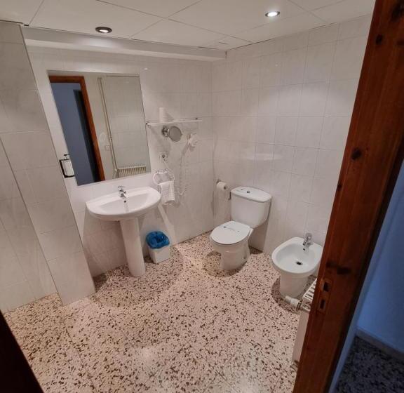 اتاق خانوادگی, Cims Pas De La Casa