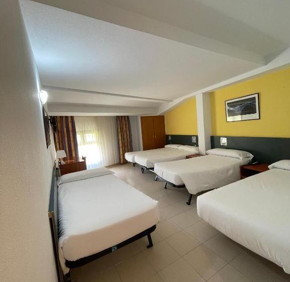 اتاق خانوادگی, Cims Pas De La Casa