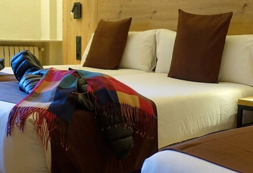 اتاق استاندارد سه نفره, Comtes D’urgell by Nexta