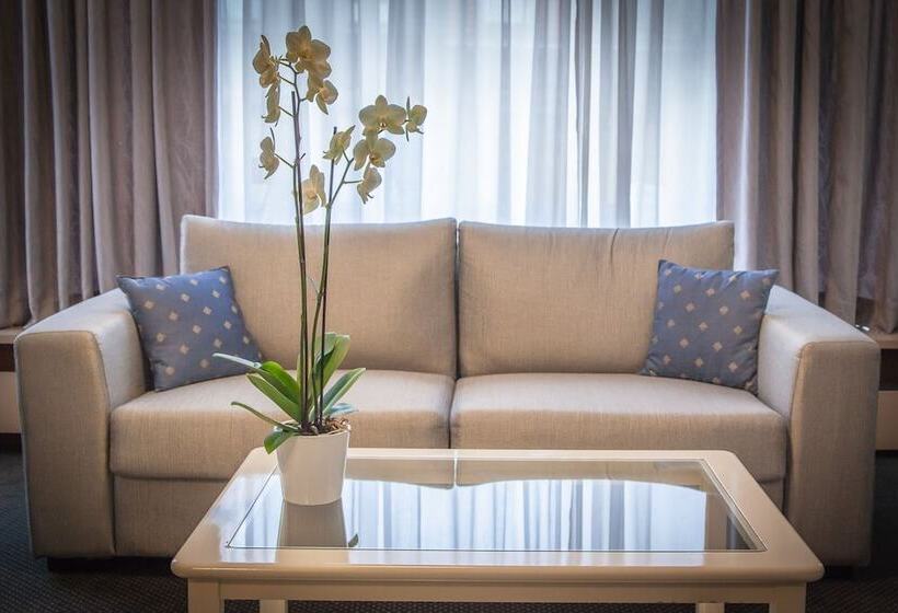 Business Kamer, First Euroflat