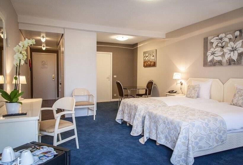 StandaardKamer, First Euroflat