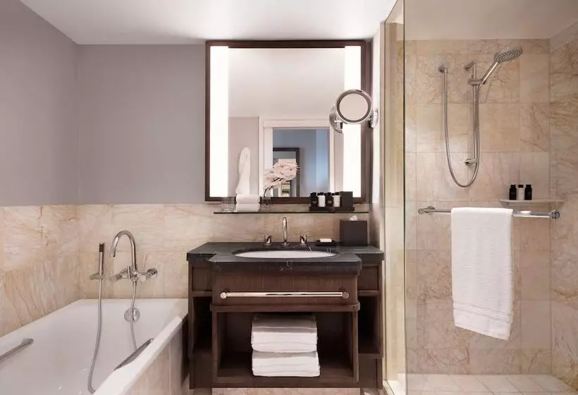 スーペリアールーム, Four Seasons Hotel Sydney