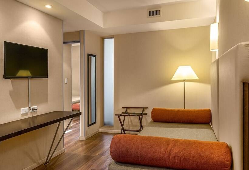 اتاق استاندارد سه نفره, Gran Hotel Argentino