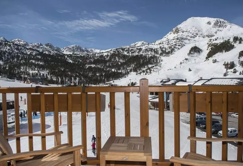 سوییت جونیور, Grau Roig Andorra Boutique Hotel & Spa