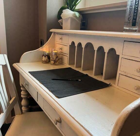 스탠다드 룸, Het Gravenhof