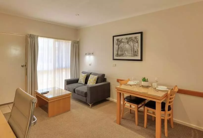 スイート, Quality Inn Swan Hill