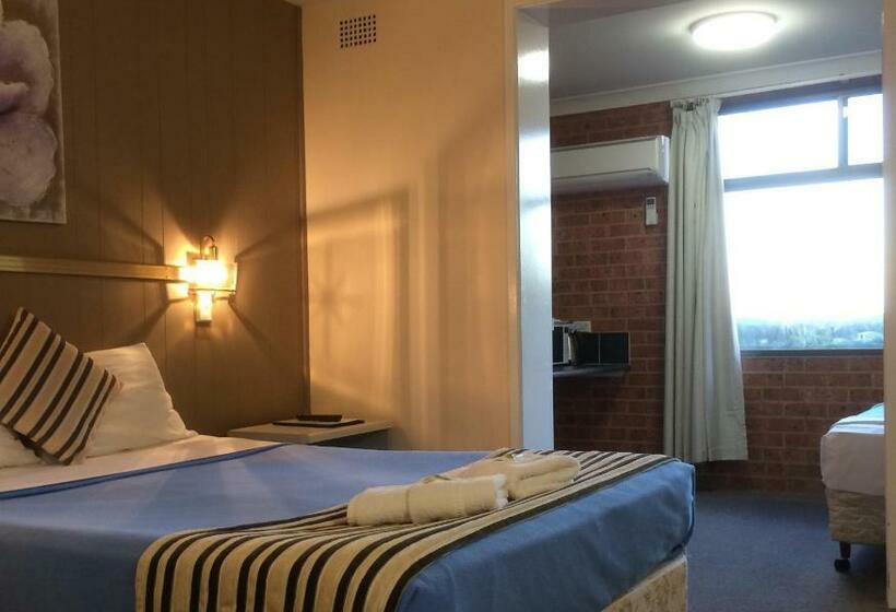 סוויטה, Riverview Motor Inn