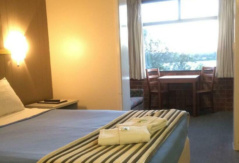 스위트, Riverview Motor Inn