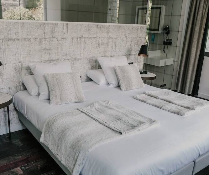 Номер Стандарт, Sanglier