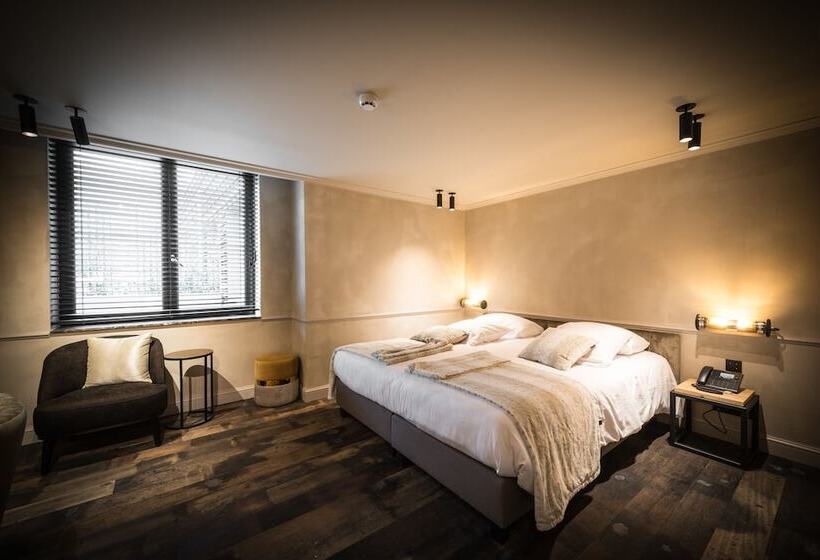 Номер Премиум, Sanglier