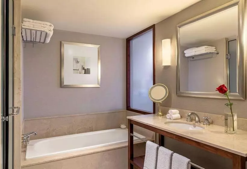 سوئیت کلاب, Sheraton Buenos Aires Hotel & Convention Center