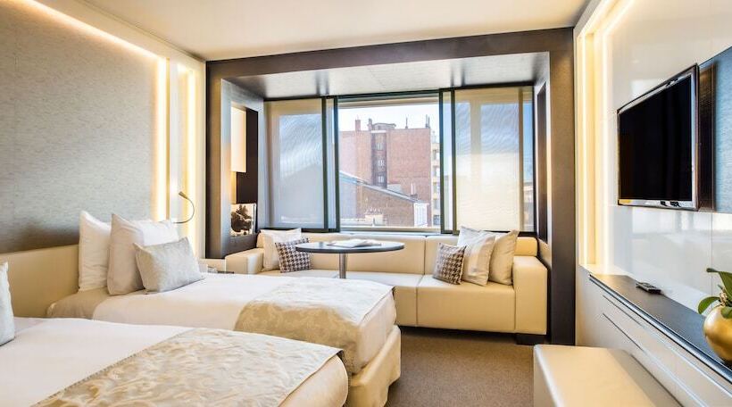 اتاق سوپریور, The Hotel Brussels