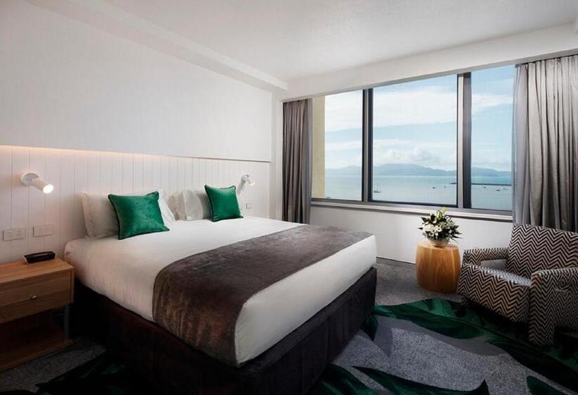 스탠다드 룸 킹사이즈 침대, The Ville Resort Casino