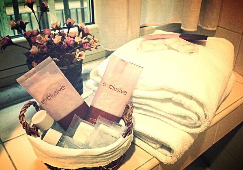 Номер Стандарт Вид на Море, The Ville Resort Casino