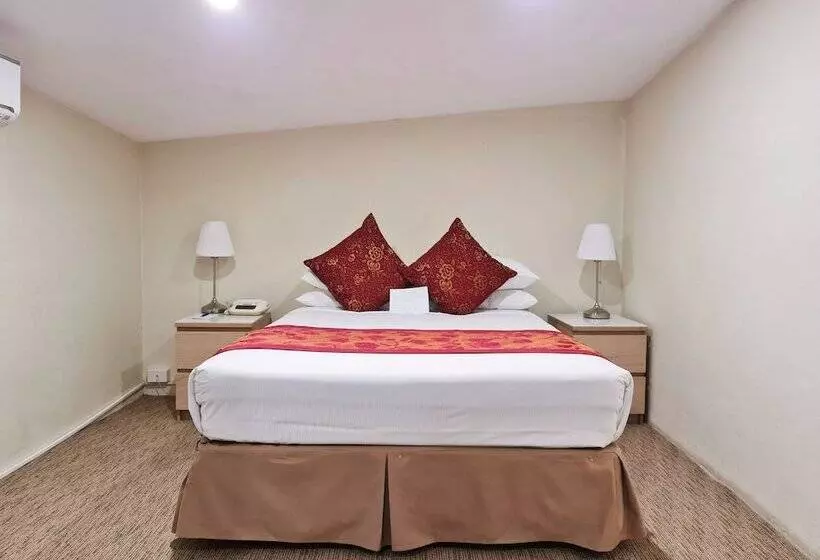 エコノミールーム, Twin Towers Inn
