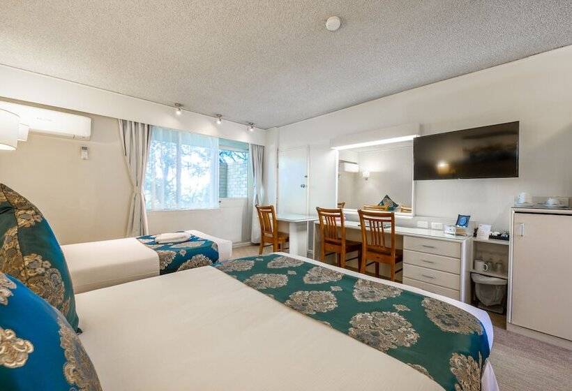 חדר סטנדרט, Twin Towers Inn