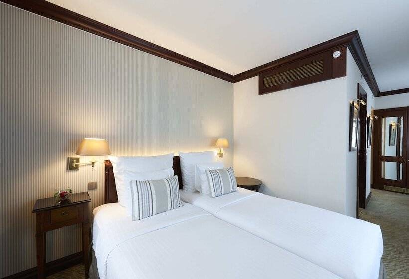 Classic Kamer, Warwick Brussels  Grand Place