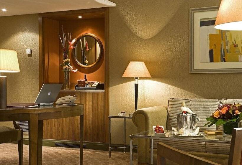 Deluxe Kamer, Warwick Brussels  Grand Place