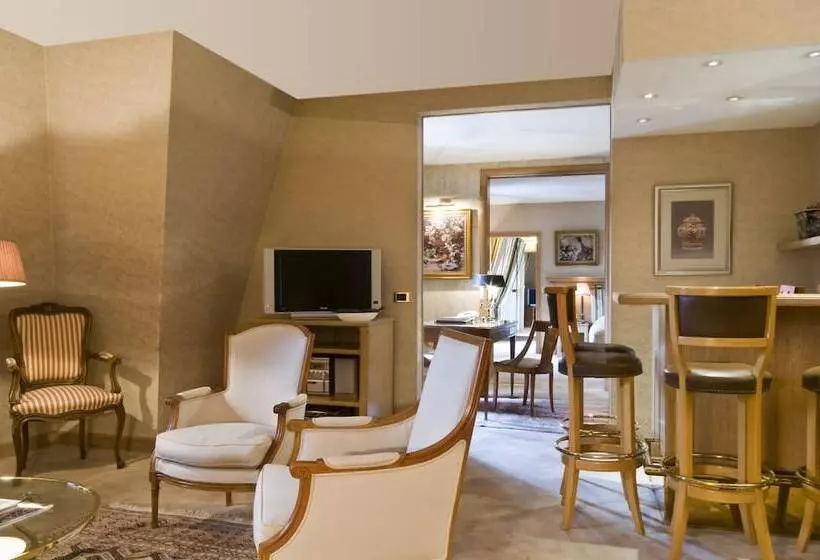 سوئیت رویال, Warwick Brussels  Grand Place