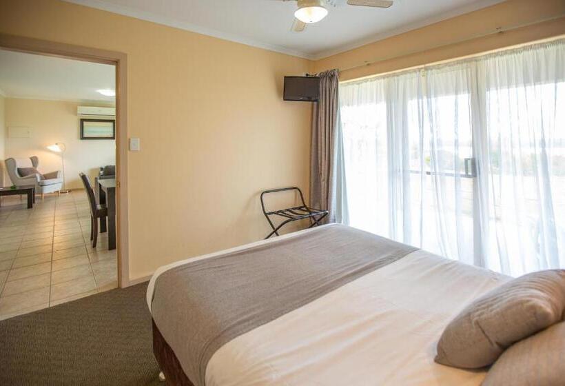 带2个卧室的公寓, Lakeview Motel And Apartments