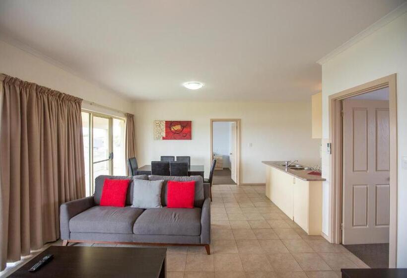 带2个卧室的公寓, Lakeview Motel And Apartments