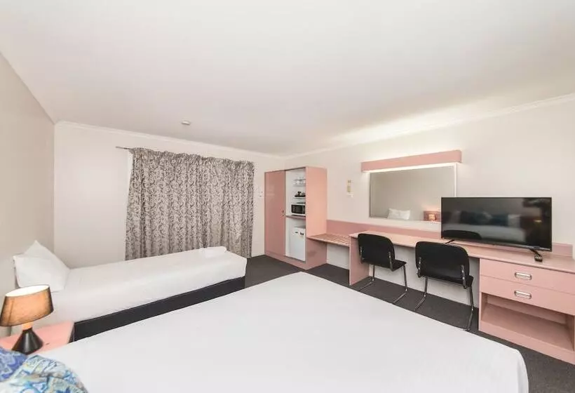 اتاق خانوادگی, Metro Motel Rockhampton