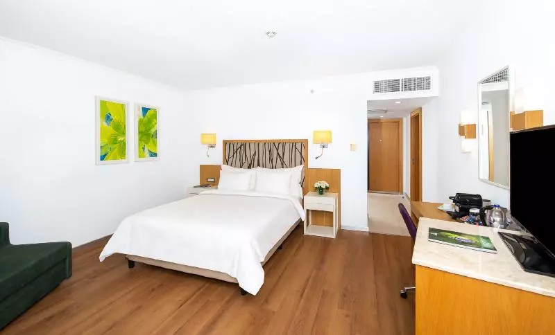 اتاق سوپریور چهار تخته, Seahaven Resort