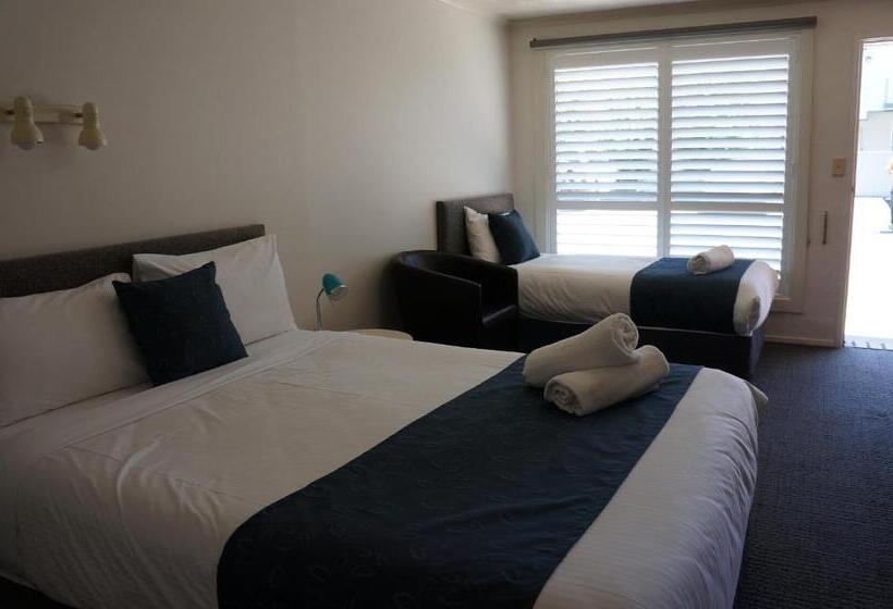 스탠다드 룸, Waves Motel And Apartments