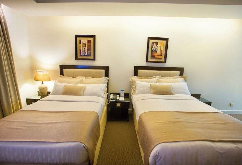 اتاق اجرایی, Agrabad