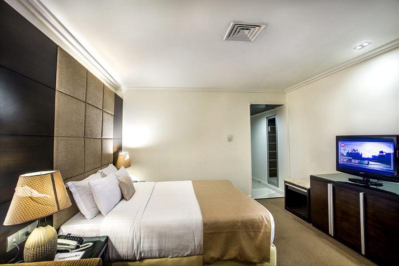 اتاق پرمیوم, Agrabad