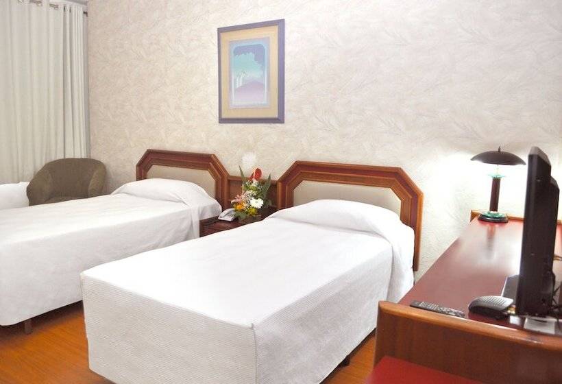 חדר סטנדרט, Caravelle Palace