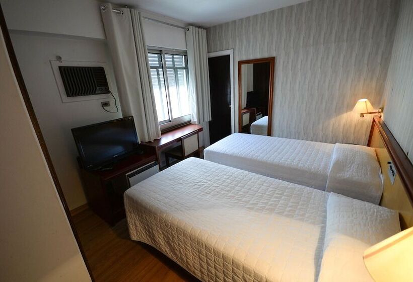 חדר סטנדרט, Caravelle Palace