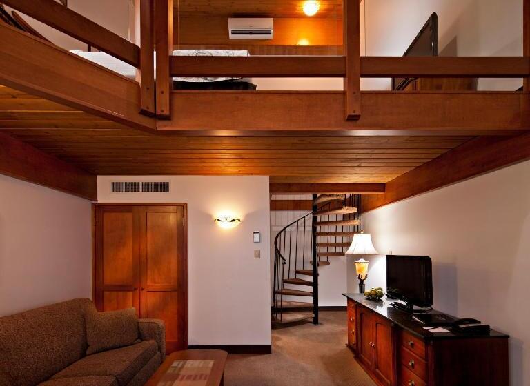 غرفة قياسية, Charltons Banff