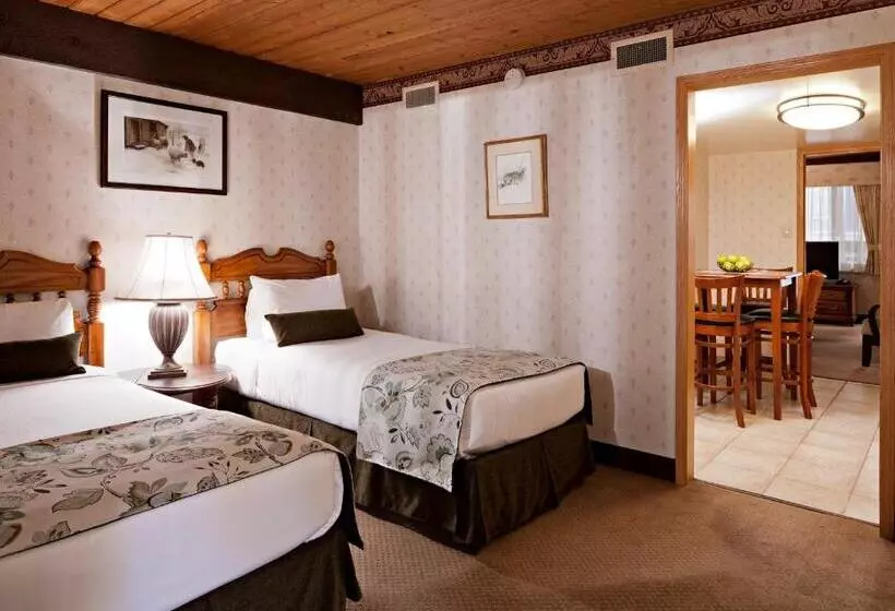 سوییت, Charltons Banff